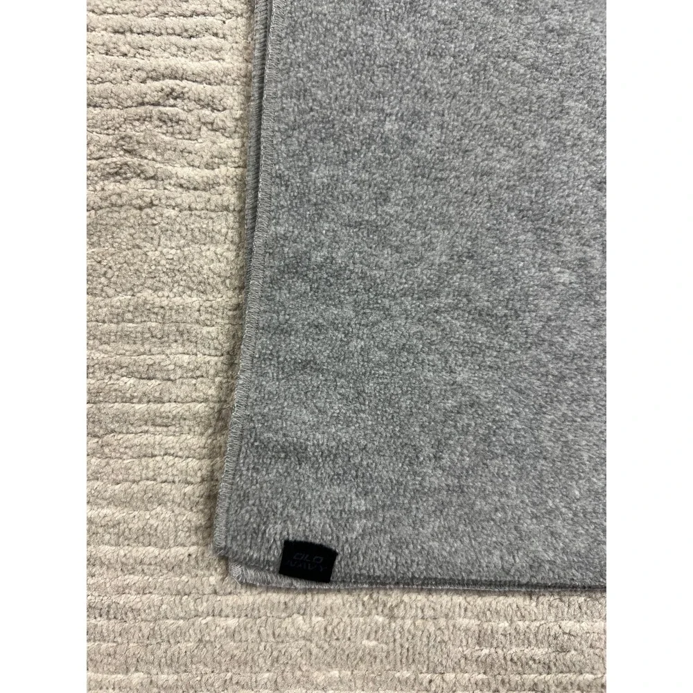 Old Navy Scarf Unisex OS Gray Fleece Solid Classic Warm Winter Accessory